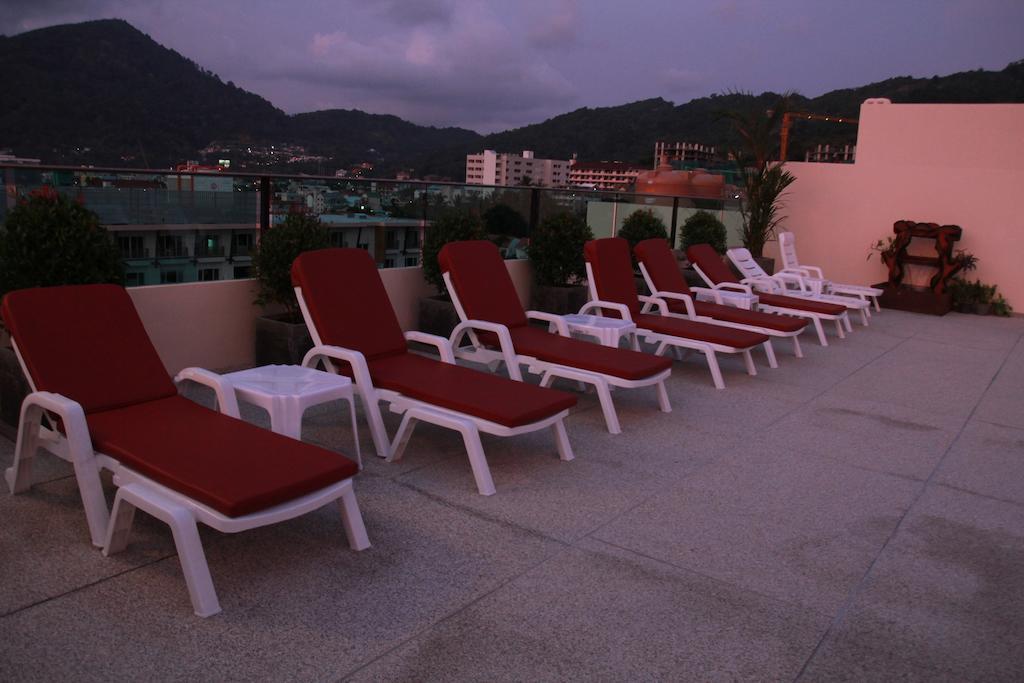 โรงแรมเฮมิงเวย์ ซิลค์ Patong ภายนอก รูปภาพ